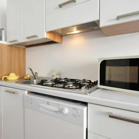 Poggibonsi By Halldis 米兰