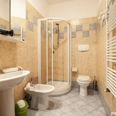 Poggibonsi By Halldis Apartamento